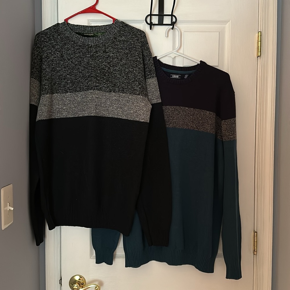 Men’s XL crewneck sweaters